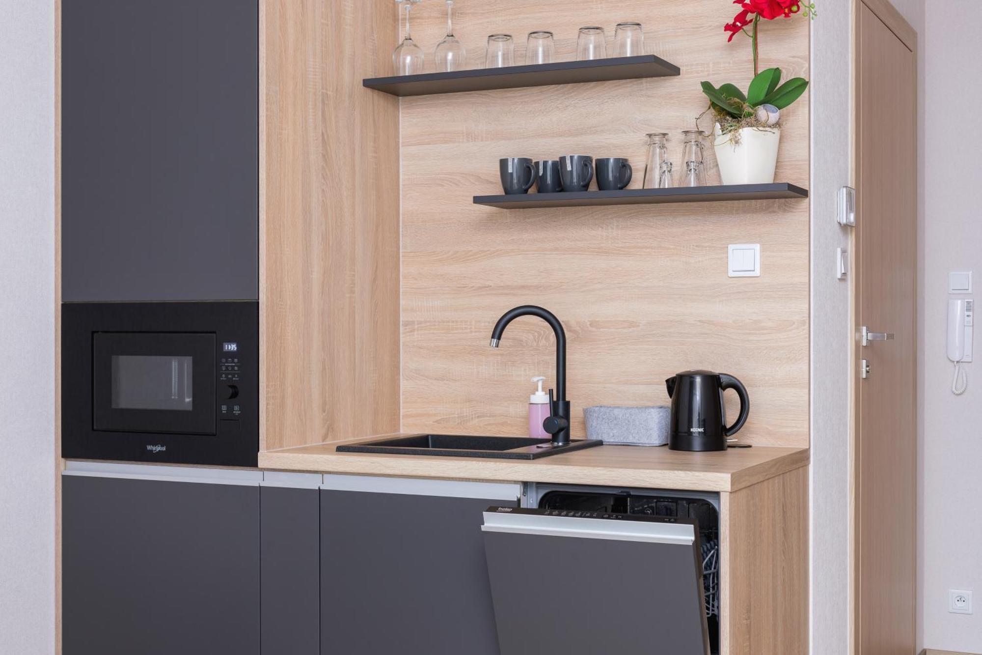 Modern Studios With Air Conditioning In Downtown Krakow By Noclegi Renters Экстерьер фото