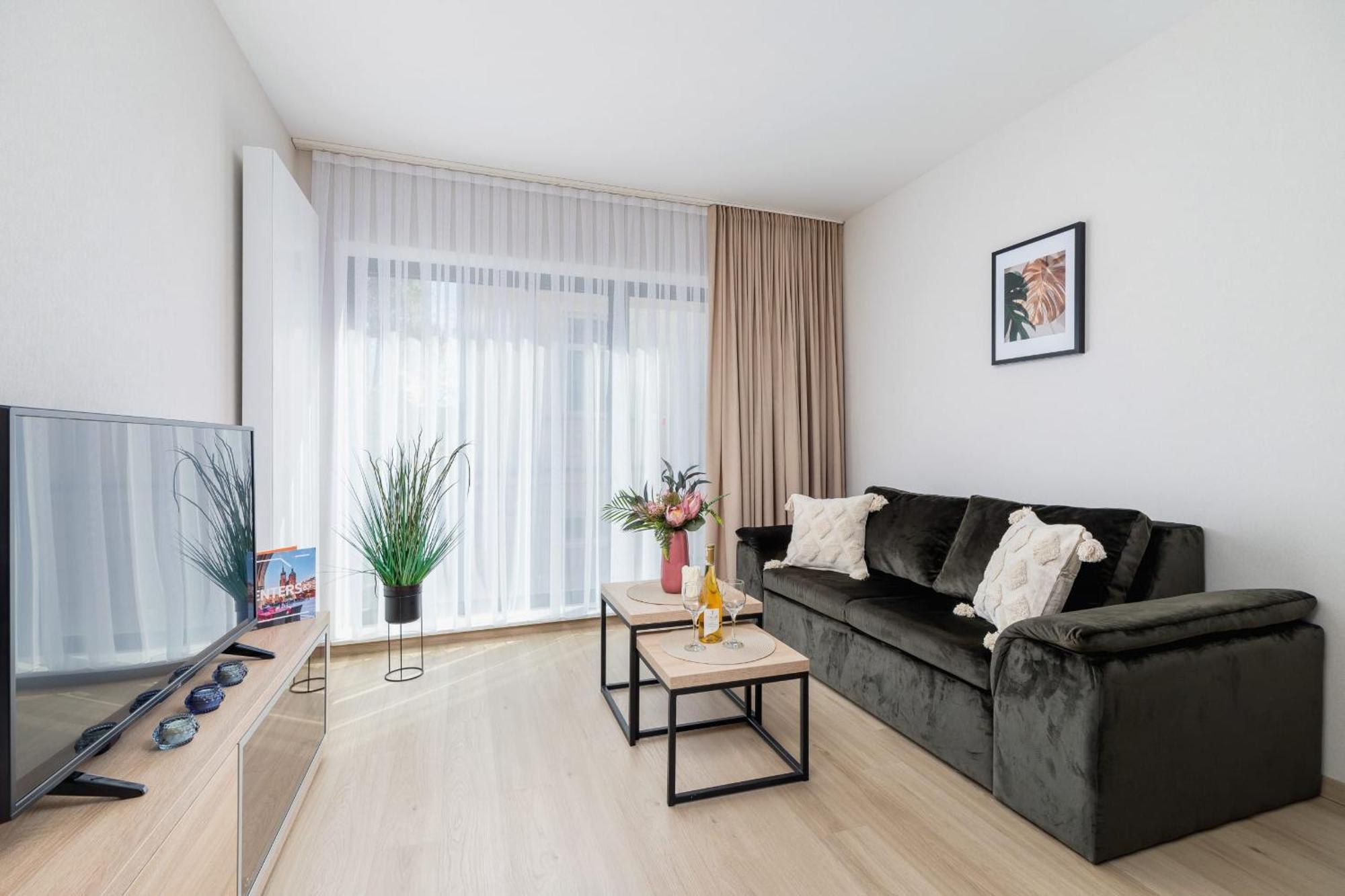 Modern Studios With Air Conditioning In Downtown Krakow By Noclegi Renters Экстерьер фото