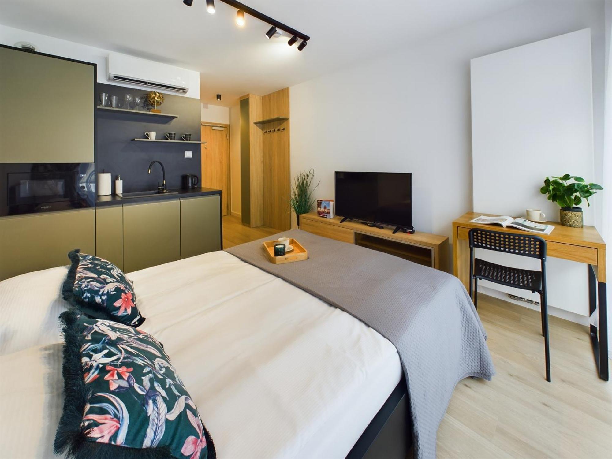 Modern Studios With Air Conditioning In Downtown Krakow By Noclegi Renters Экстерьер фото